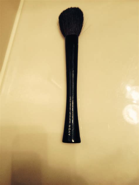 NotNormalTeens13: Avon Makeup Brushes Review