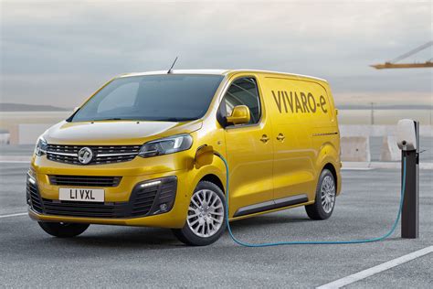 Vauxhall Vivaro van review (2023)