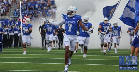 KSR Today: Kentucky tops EKU, NFL Week 1, and Lorenzo Cowan