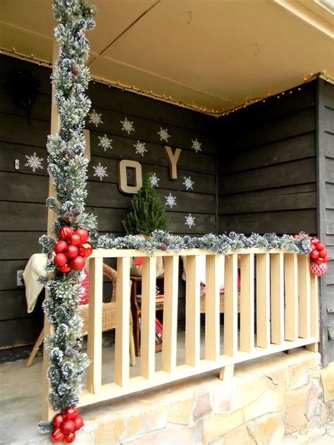 Christmas Decorating Ideas for Your Porch