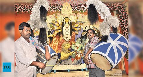 Durga Puja Revelry Begins With ‘dhak’ Beats, ‘dhunuchi’ Dance | Patna News - Times of India