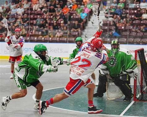 Shamrocks slide continues in WLA - Victoria Times Colonist