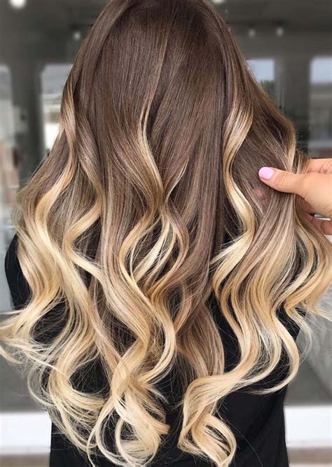 Effortless Blonde Balayage Hair Color Shades You Must Try | Stylezco