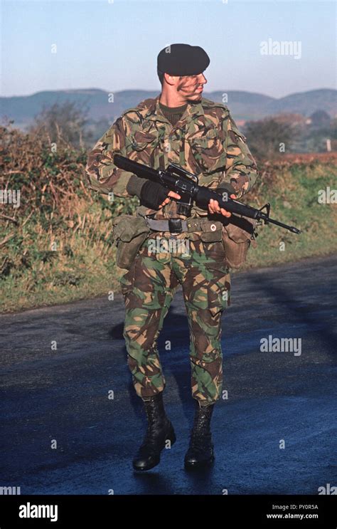 British Army soldier on patrol in South Armagh during The Troubles ...