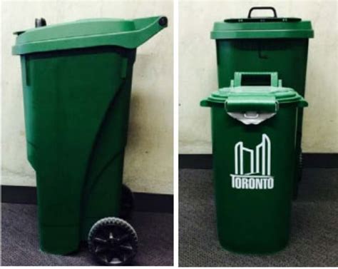 New, raccoon-resistant green bins could be on Toronto curbs later this year | CBC News