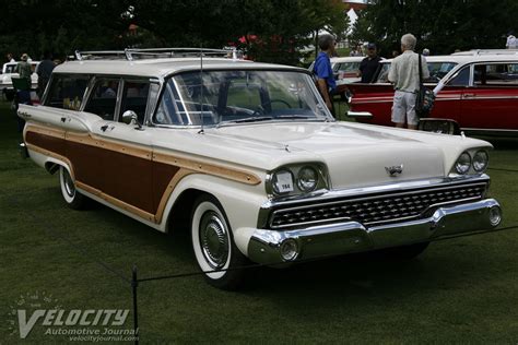 1959 Ford Country Squire - Information and photos - MOMENTcar