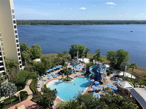 Room Tour: Bay Lake Tower Deluxe Studio — OrlandoParksGuy