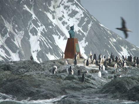 Point Wild Elephant Island - Antarctica - Don't Stop Living