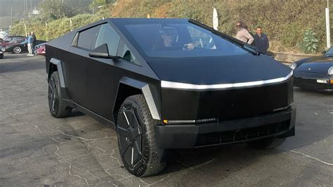 The Tesla Cybertruck Still Looks Like Crap, Even In Matte Black