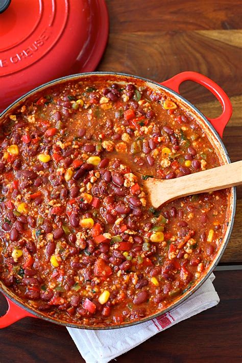 Spicy Vegetarian Chili | DivineTaste | Food network recipes, Spicy vegetarian chili, Vegetarian ...