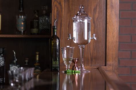 How to Perform a Traditional Absinthe Drip