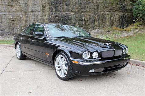 2004 Jaguar XJR | Hip Rides