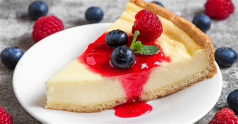 Classic New York Cheesecake Recipe - Insanely Good