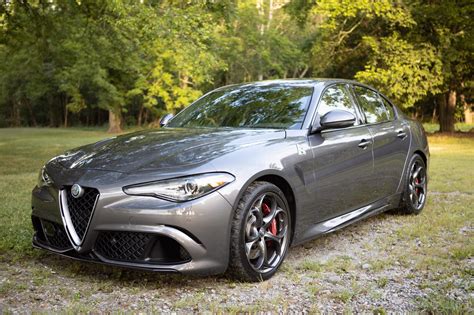 No Reserve: 3,800-Mile 2017 Alfa Romeo Giulia Quadrifoglio for sale on BaT Auctions - sold for ...