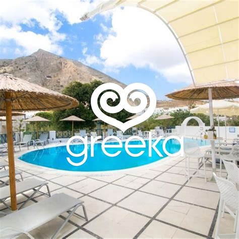 Sunshine Hotel in Kamari, Santorini | Greeka