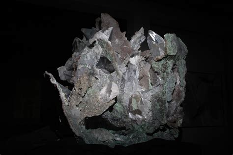 Large Crystal Formation Large Crystals, History, Historia