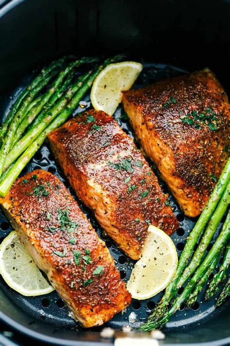 Brown Sugar Garlic Air Fryer Salmon | Air fryer recipes healthy, Air fryer recipes salmon, Air ...