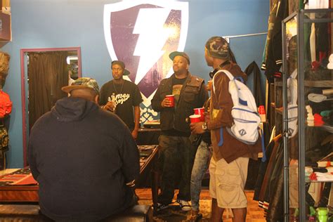 SLUM VILLAGE MEET & GREET - Jugrnaut | Can't Stop Won't Stop | Chicago | Jugrnaut.com