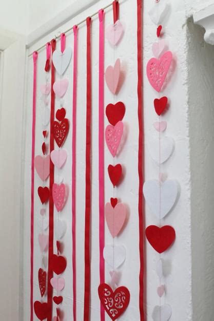 Making Hearts Decorations with Kids, Paper Crafts for Valentines Day