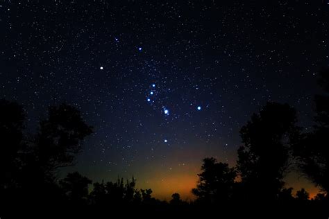 "Betelgeuse" star in the Orion constellation will vanish tonight - Earth.com