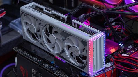 This color is some charm, ROG Strix GeForce RTX 4080 white version out ...