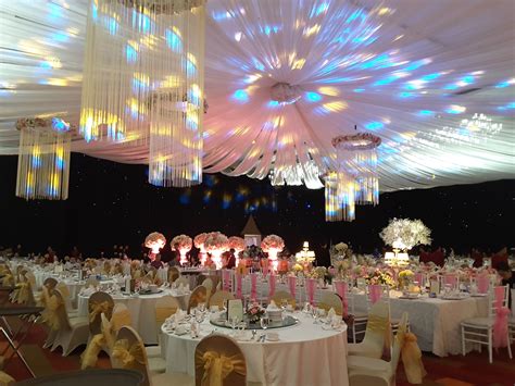 Wedding Party Bobby & Shierly by Dyandra Convention Center Surabaya | Bridestory.com