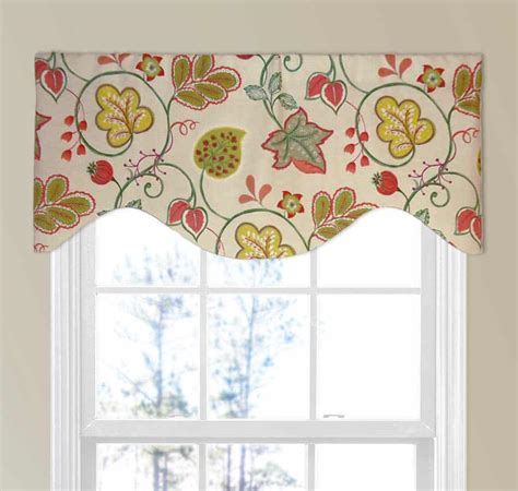 11 Interesting Flat Valance Ideas Worth Stealing