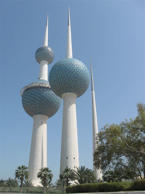 File:Kuwait Towers, Kuwait City.jpg - Wikimedia Commons