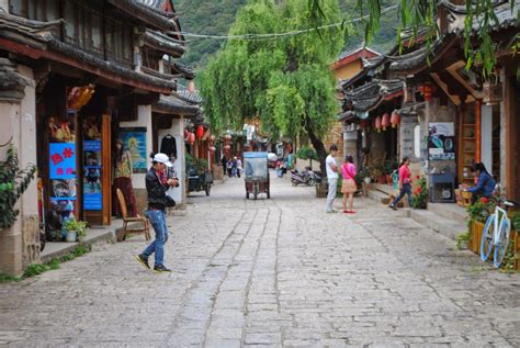 Visiting UNESCO world heritage site, the Lijiang Old Town, Yunnan, China