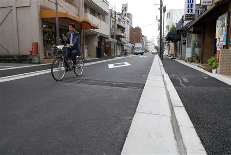 Jeffrey Friedl's Blog » The Mystery of Japanese Road Repair