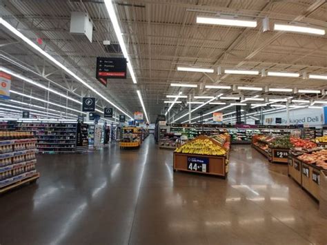 WALMART SUPERCENTER - Updated August 2024 - 21 Photos & 43 Reviews - 10824 Parallel Pkwy, Kansas ...