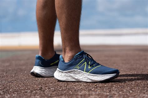 Cut in half: New Balance Fresh Foam X More v4 Review | RunRepeat