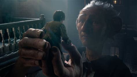 The New Trailer for Roald Dahl's 'The BFG' Introduces You to Its Very ...