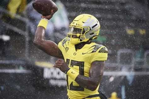 NFL Draft Profile: Anthony Brown, Quarterback, Oregon Ducks - Visit NFL Draft on Sports ...