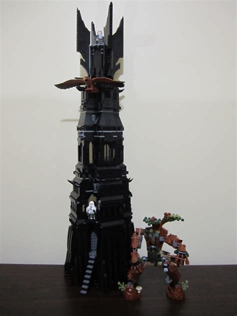 Review: Lego 10237 – The Tower of Orthanc – Jay's Brick Blog