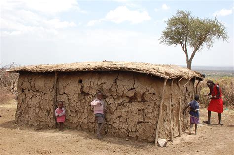 Village scenery in Kenya | A traditional Maasai house made f… | Flickr