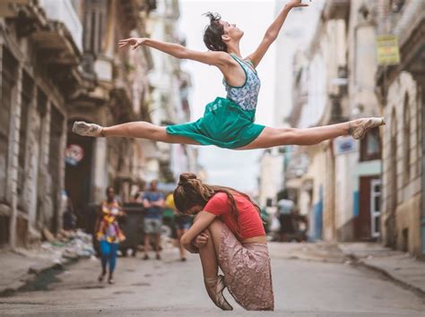 Street Ballet: Photographer captures ballet dancers leaping all over ...