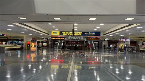 McCarran Airport parking updates: What's closed, where to go