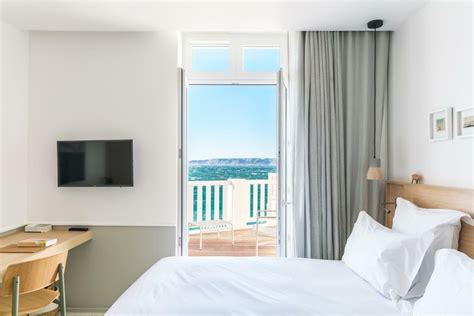 15 Best Hotels in Marseille (Luxury, Boutique, 5-Star)