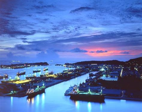 Attractions > Hot Spots > Kaohsiung City > Kaohsiung Harbor > | Cool ...