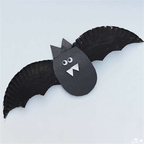 Paper Plate Bat Craft