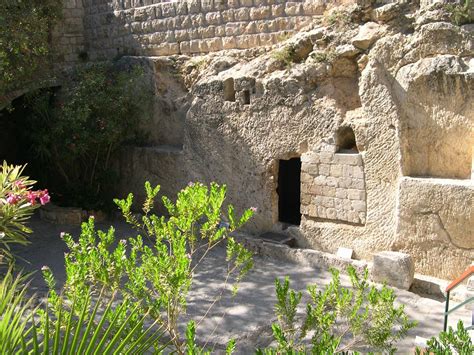 The Garden Tomb, Jerusalem - TripAdvisor | Jesus tomb, Tomb, Jesus