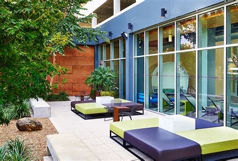 Aloft Houston Galleria | Hotels in Houston, TX