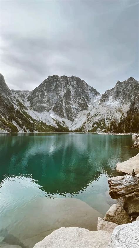 Colchuck lake hike | Weekend hiking, Natural landmarks, Hiking