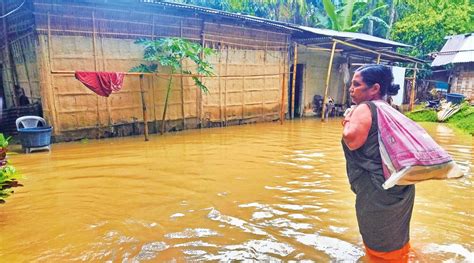 Assam floods: Over 34,000 hit in 11 dists, IMD predicts more rain | Guwahati News - The Indian ...