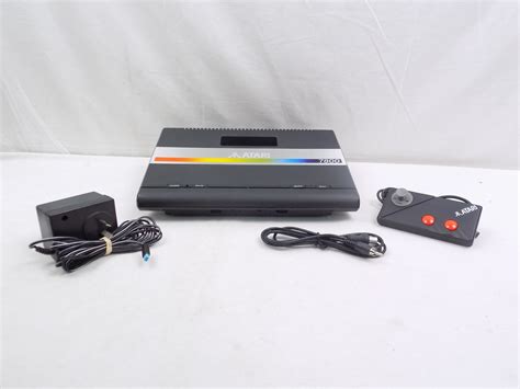 Atari 7800 Console Bundle - Starboard Games