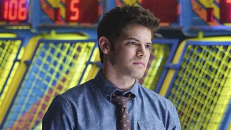 Jeremy Jordan Will Return to Supergirl | Playbill