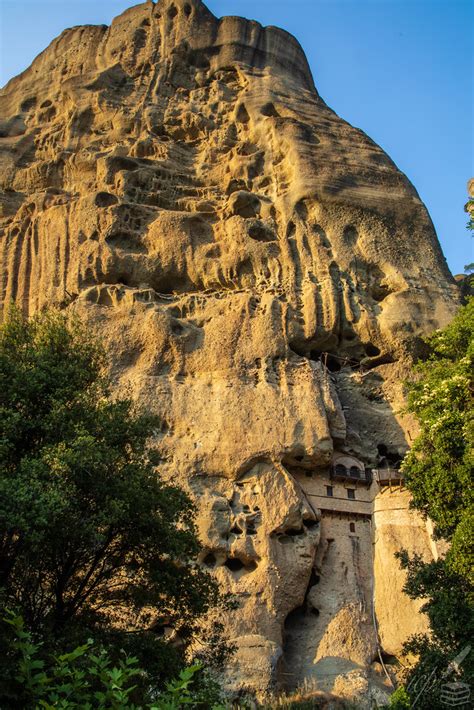 Cave-dwelling in Meteora, Greece #5 | St. Anthony's hermitag… | Flickr