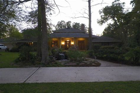 Louisiana Weekend Getaways | Louisiana Cajun Mansion Bed and Breakfast