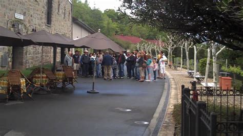 Beringer Winery with Amicis Tours.wmv - YouTube